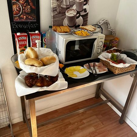 B&B Topaze 시르미오네 외부 사진