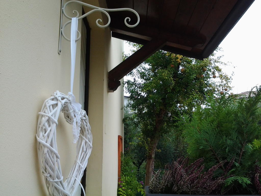 B&B Topaze 시르미오네 외부 사진