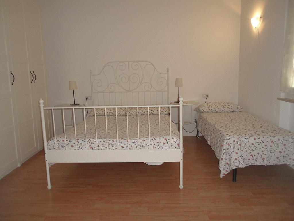 B&B Topaze 시르미오네 외부 사진