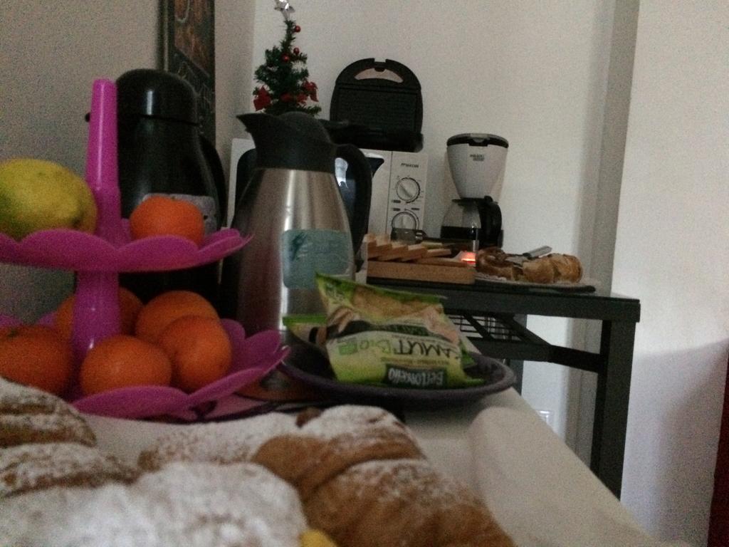 B&B Topaze 시르미오네 외부 사진